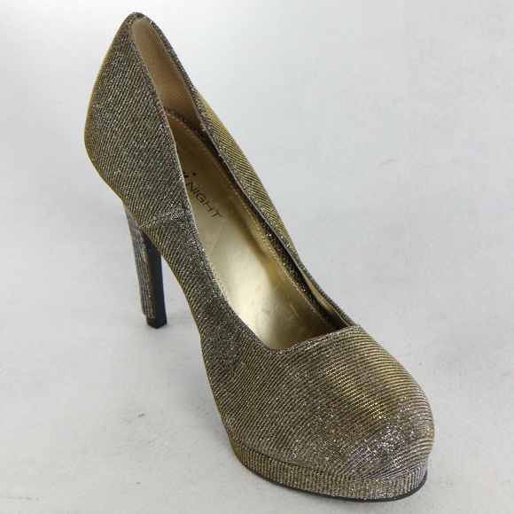 fioni silver heels